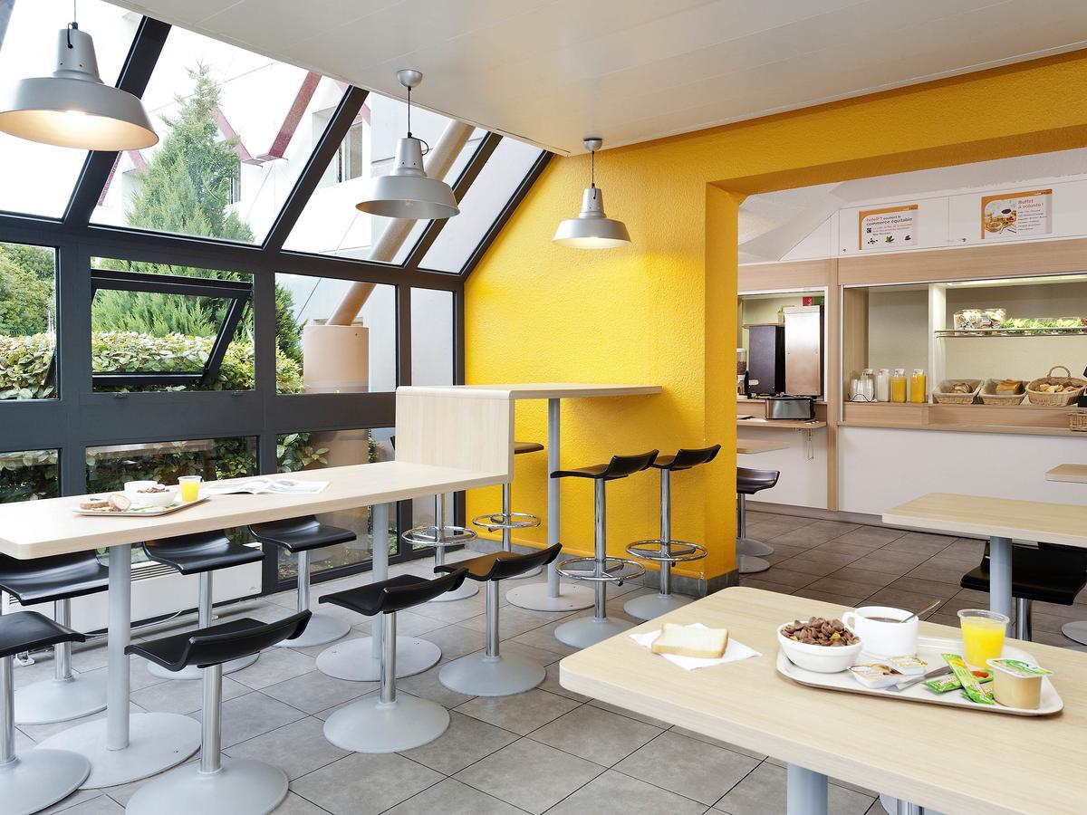 Enzo Hotels 1Er Prix Charleville Zewnętrze zdjęcie